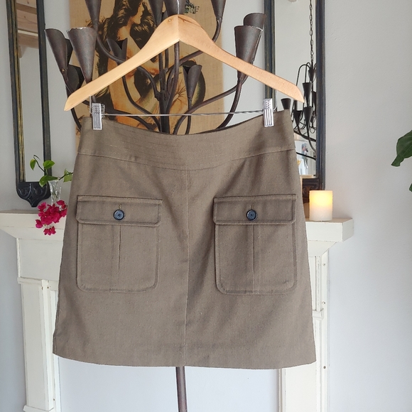 LOFT Dresses & Skirts - LOFT outlet Cargo Utility Skirt